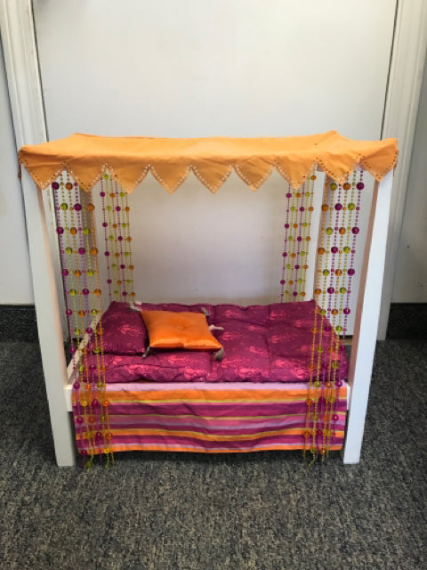 AMERICAN GIRL DOLL BED