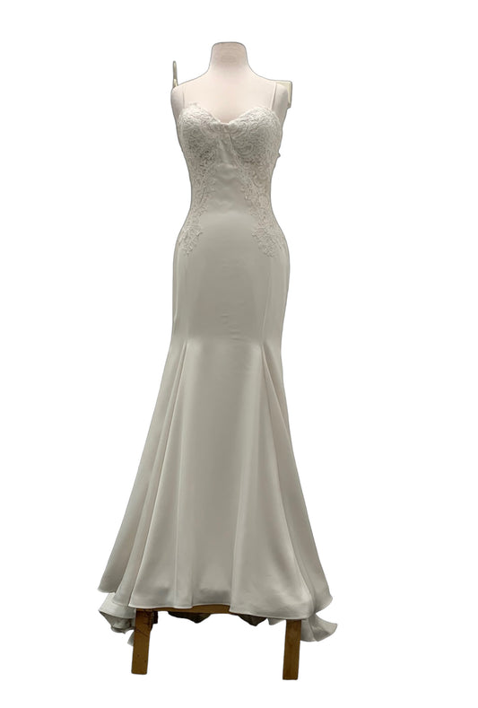 Paloma Blanca SIZE 10 Wedding Gown