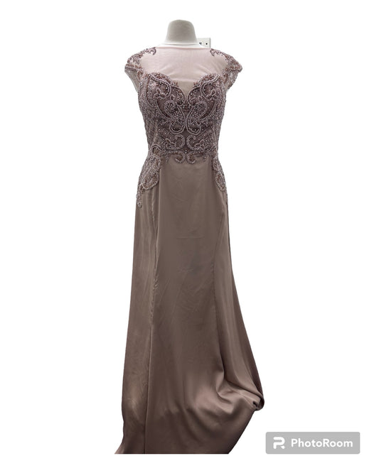 TERANI SIZE 16 Special Occasion Gown