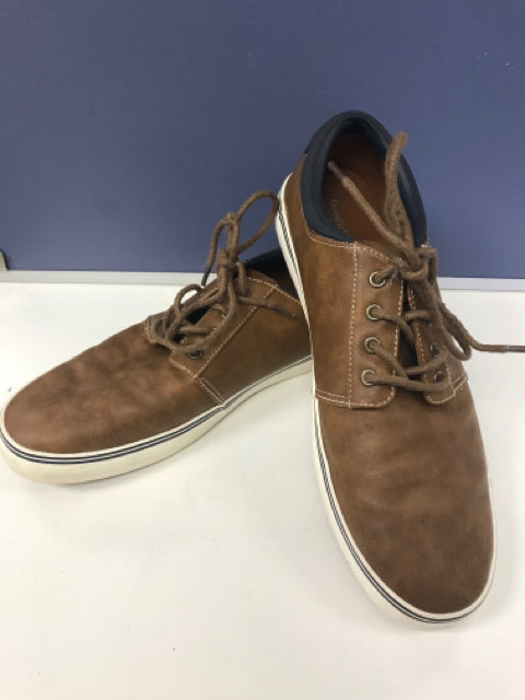 GOODFELLOW & CO SIZE 10 TEEN SHOES