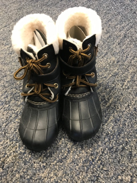 Size 13 SNOWBOOTS