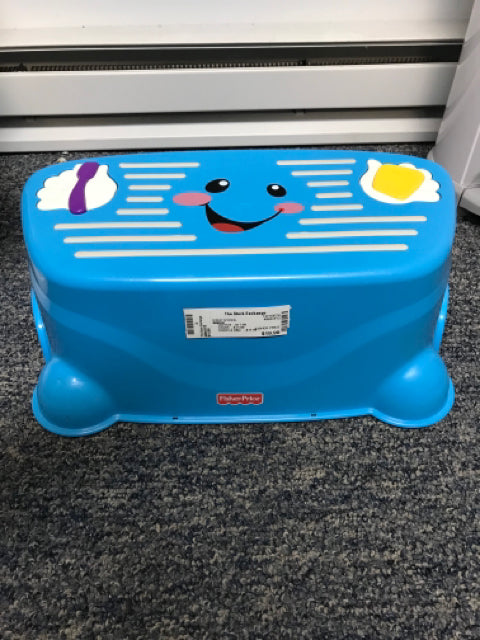 FISHER PRICE STEP STOOL