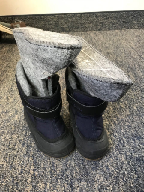 LL BEAN Size 7 SNOWBOOTS