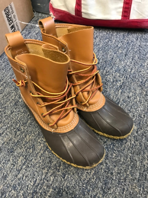 LL BEAN Size 6 SNOWBOOTS