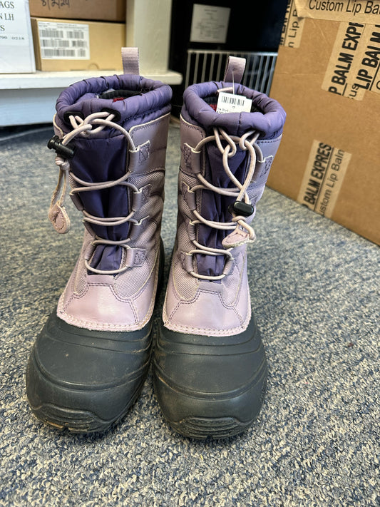 NORTH FACE Size 4 SNOWBOOTS