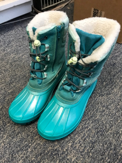 LANDS END Size 6 SNOWBOOTS