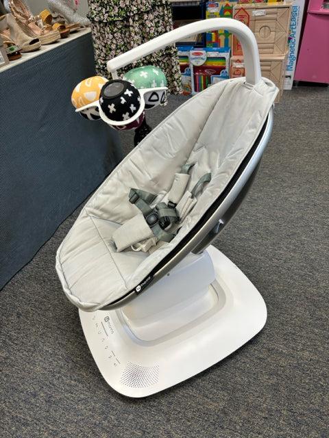 4 MOMS MAMAROO INFANT SEAT