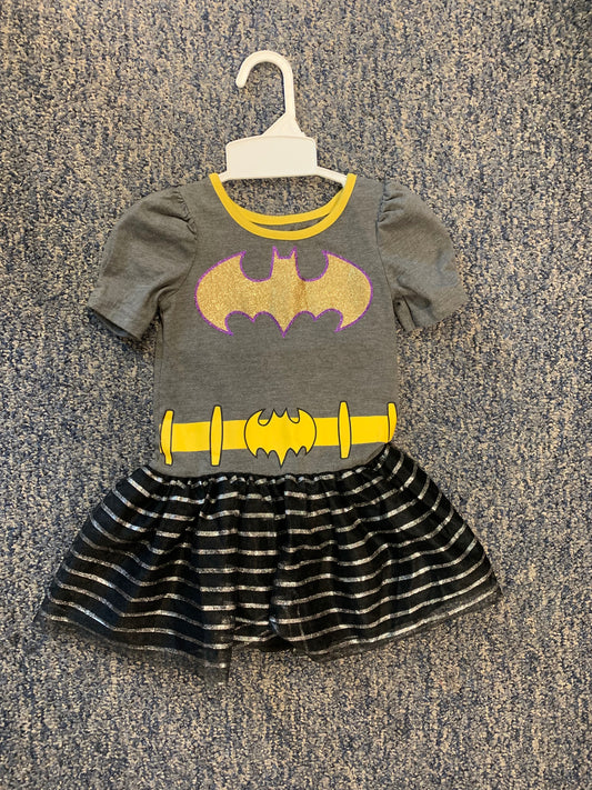 Size 2T Costume