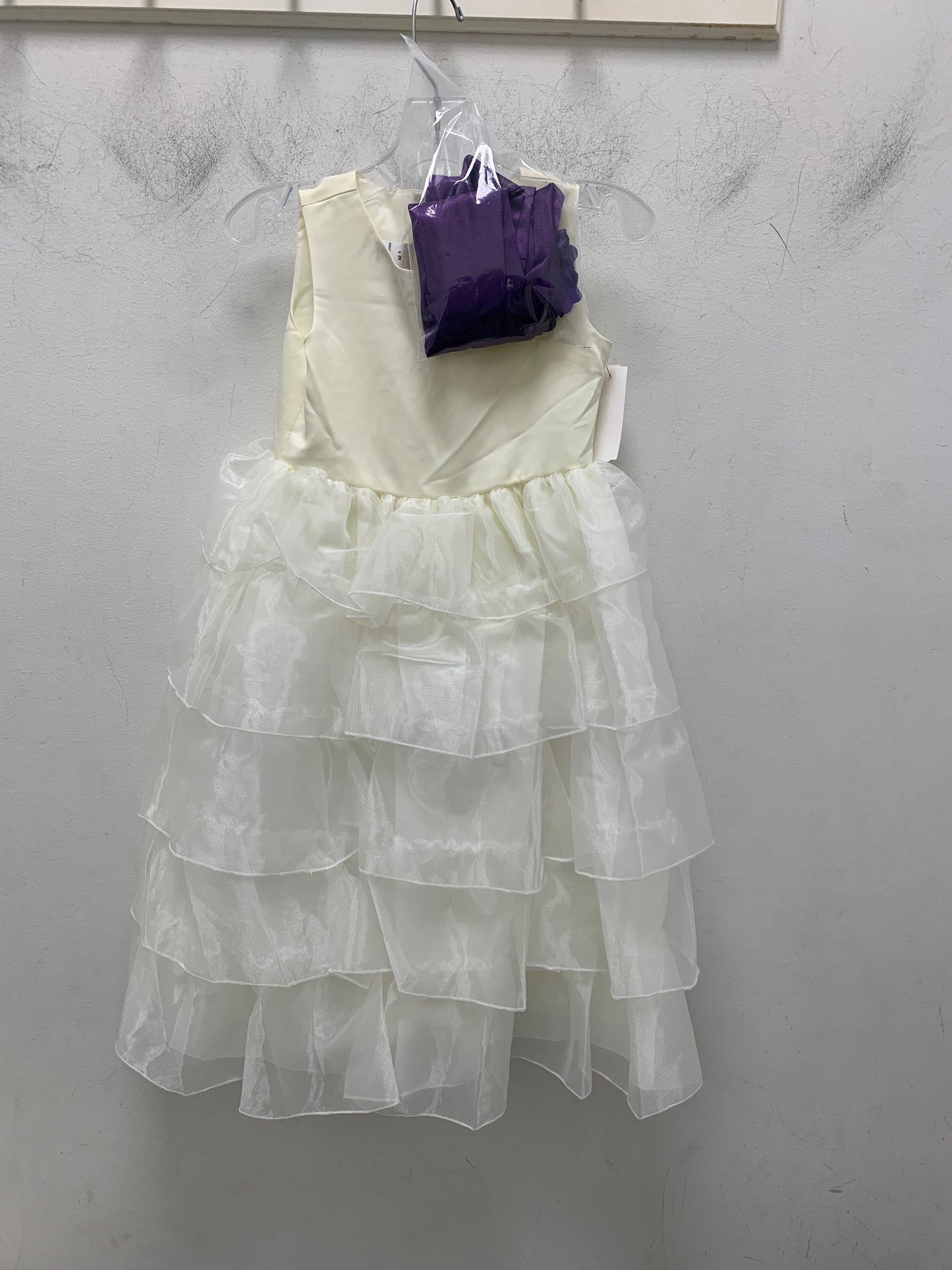 Size 6 FLOWER GIRL DRESS